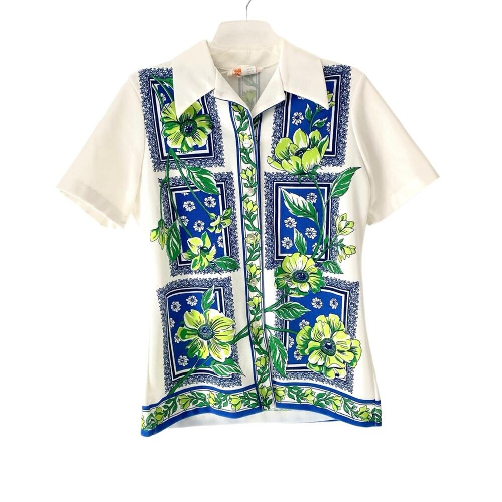 Vintage 70s Smartique Off White Blue Flowers Button Down Shirt size 36 medium